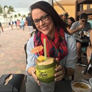 Meet your Posher, Laura